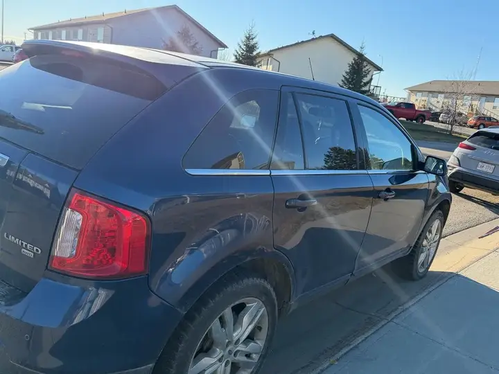 Ford Edge 2012 photo 5