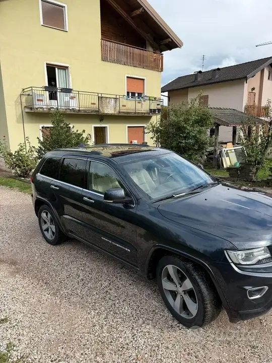 Jeep Grand Cherokee 2014 photo 3