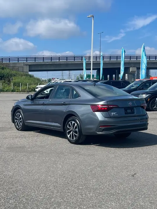 Volkswagen Jetta 2022 photo 4