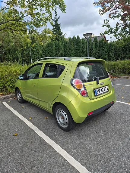 Chevrolet Spark 2011 photo 2