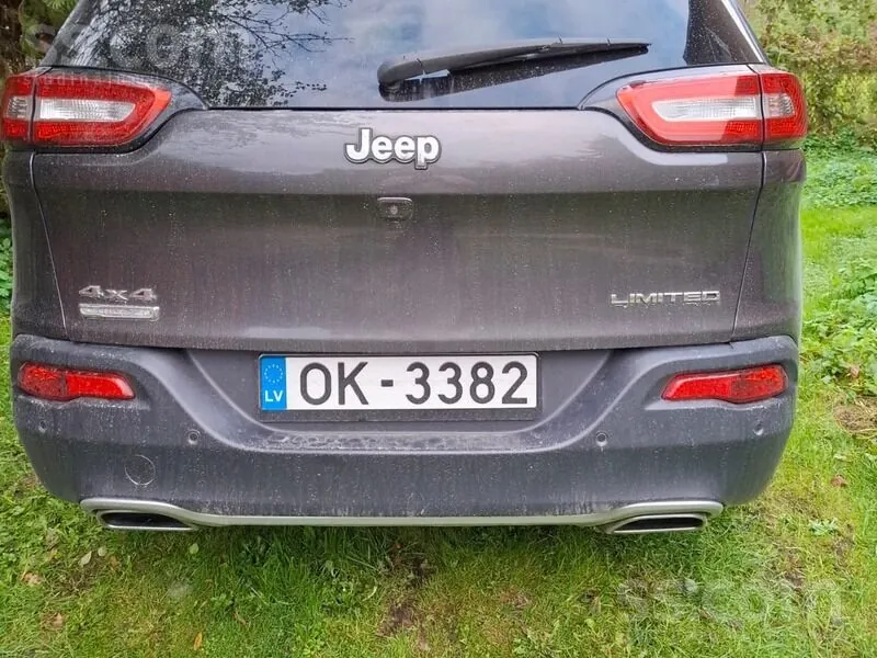 Jeep Cherokee 2015 photo 2