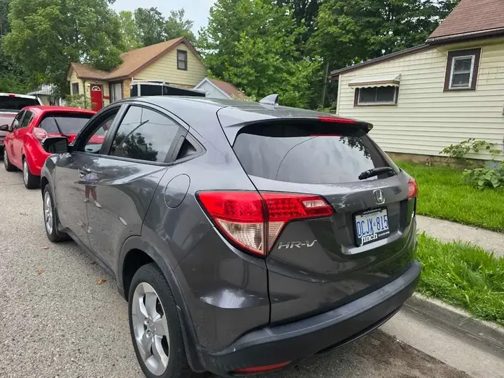 Honda Hr-V 2016 photo 2