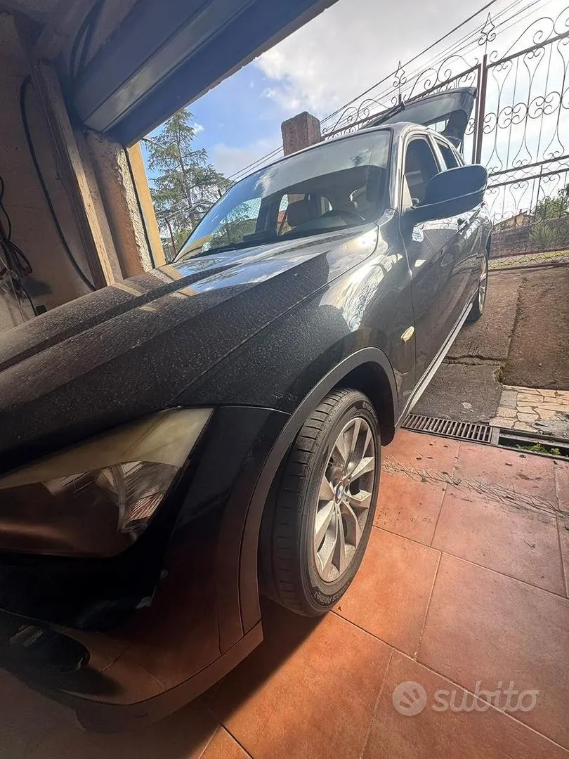 BMW X1 2010 photo 2