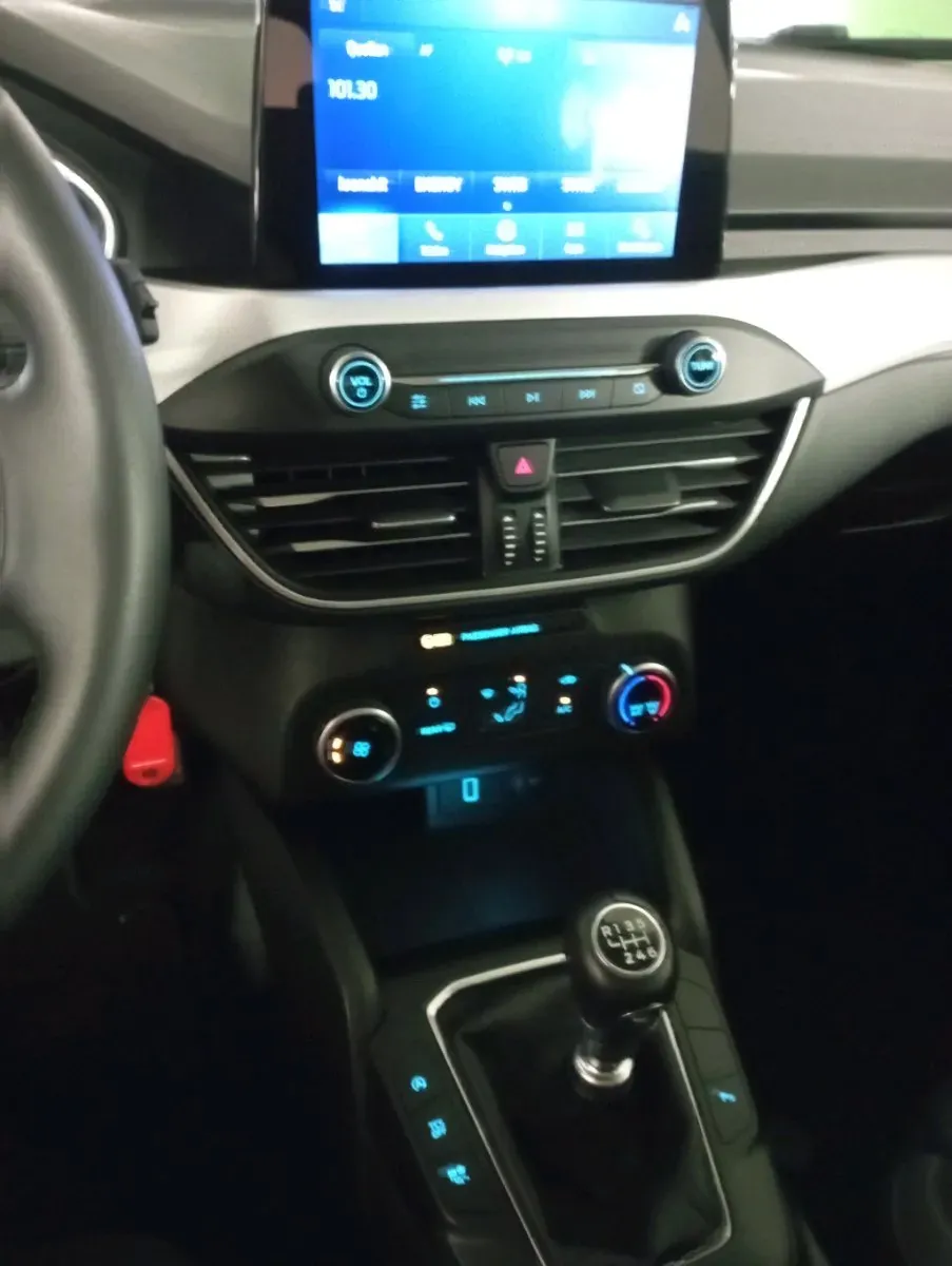 Ford Focus 2020 photo 3