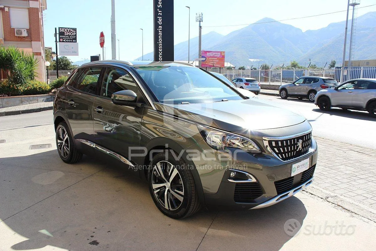 Peugeot 3008 2020 photo 3