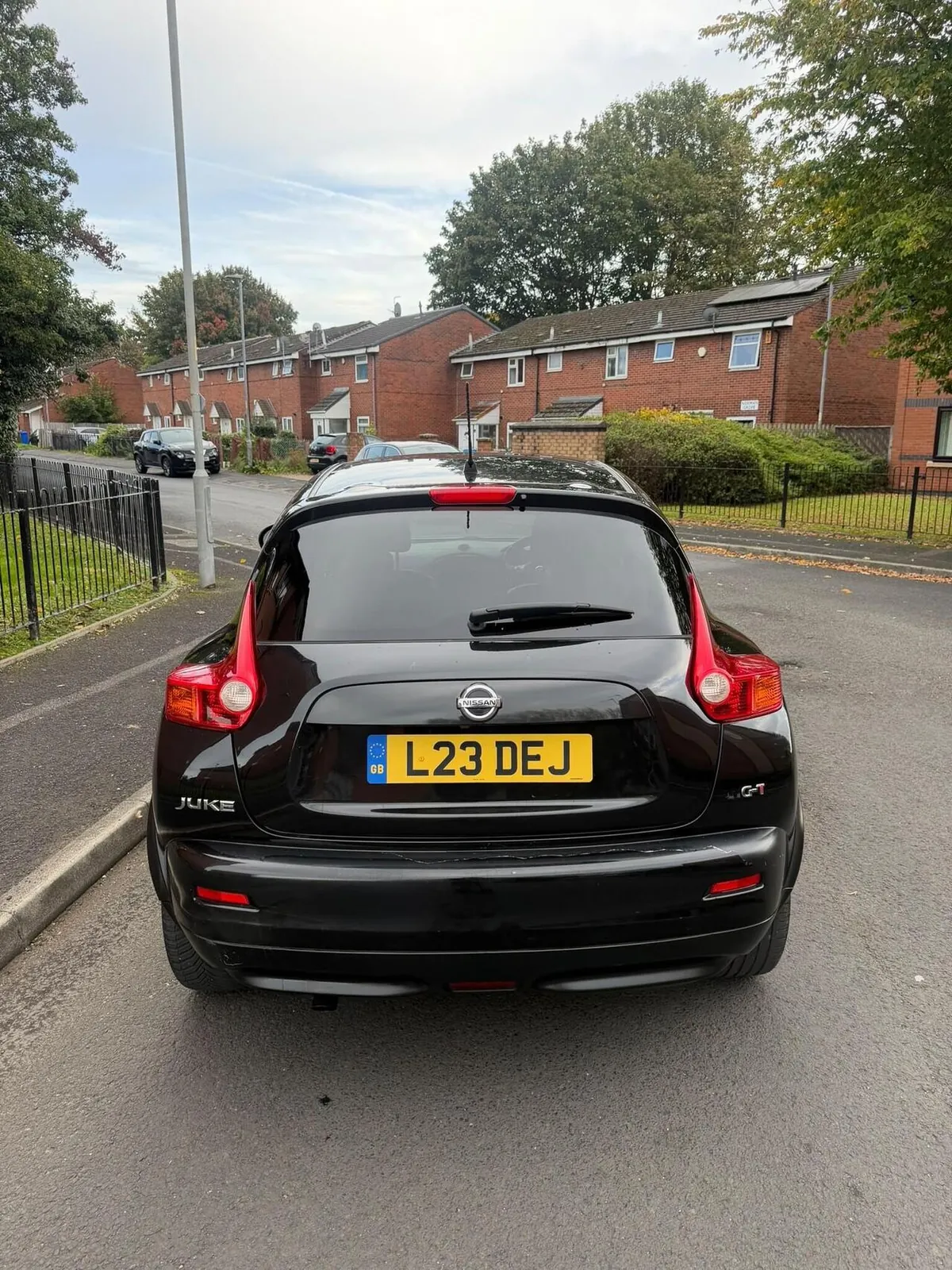Nissan Juke 2011 photo 2