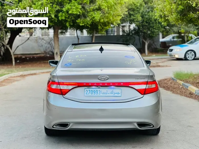 Hyundai Azera 2012 photo 2