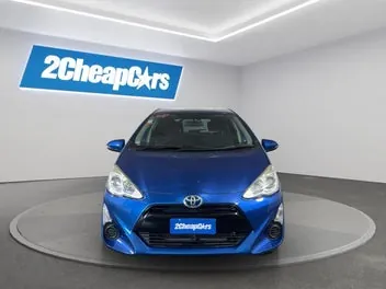 Toyota Aqua 2015 photo 3