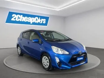 Toyota Aqua 2015 photo 4