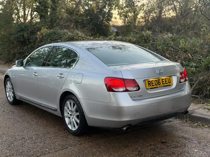 Lexus Gs 2006 photo 2