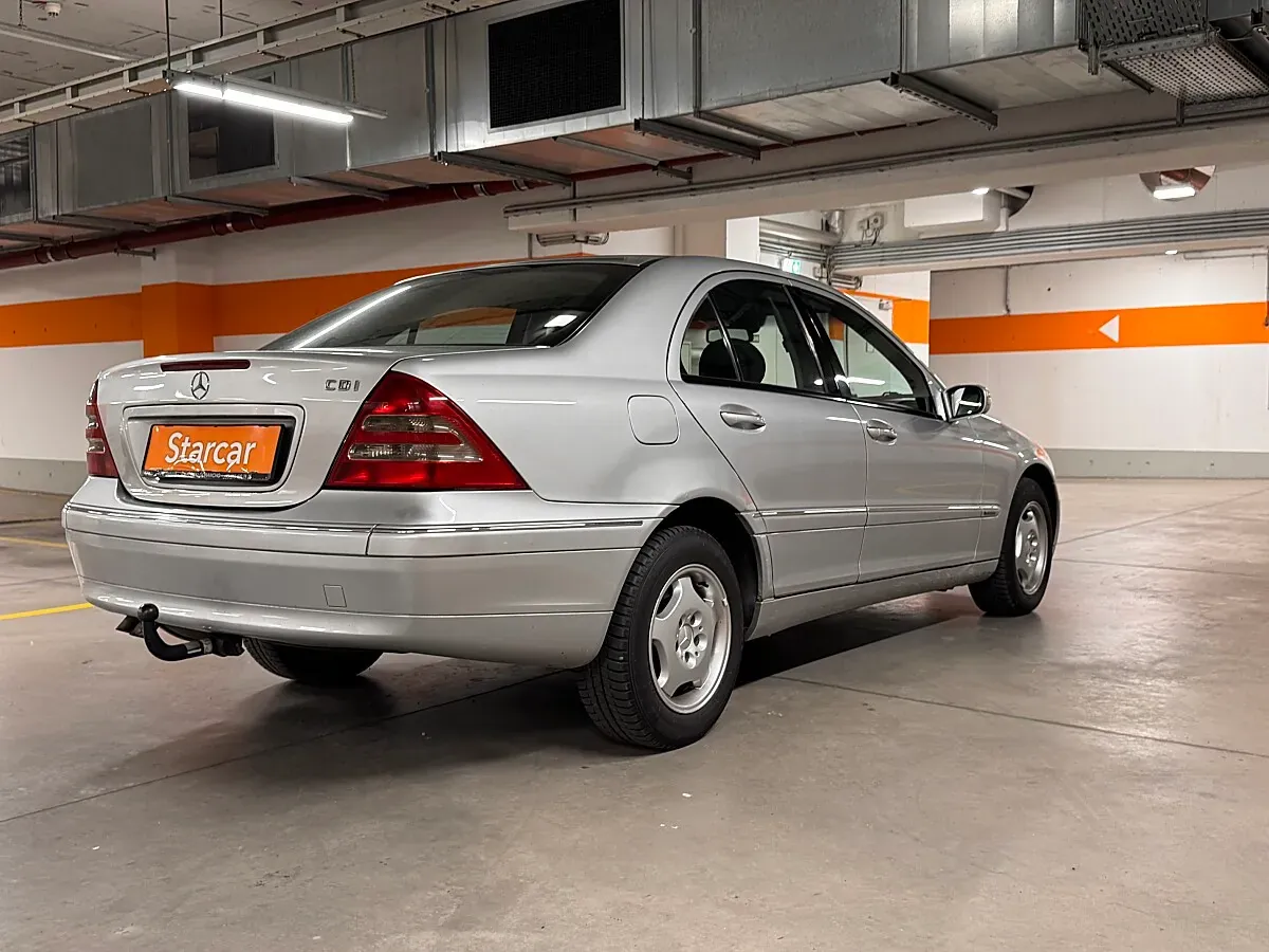 Mercedes-Benz C-Class 2001 photo 3