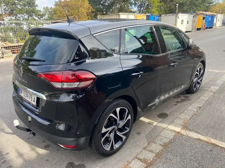 Renault Scénic 2018 photo 3