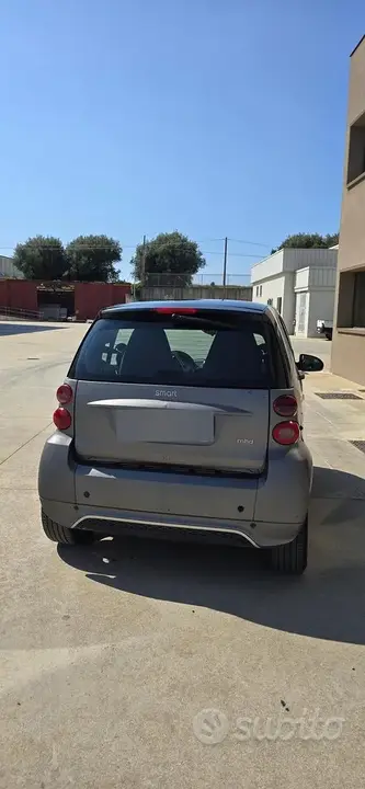 Smart Fortwo 2013 photo 2