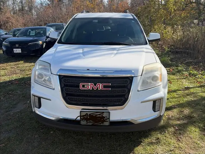 GMC Terrain 2017 photo 2