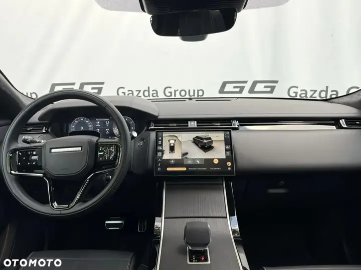 Land Rover Range Rover Velar 2026 photo 4
