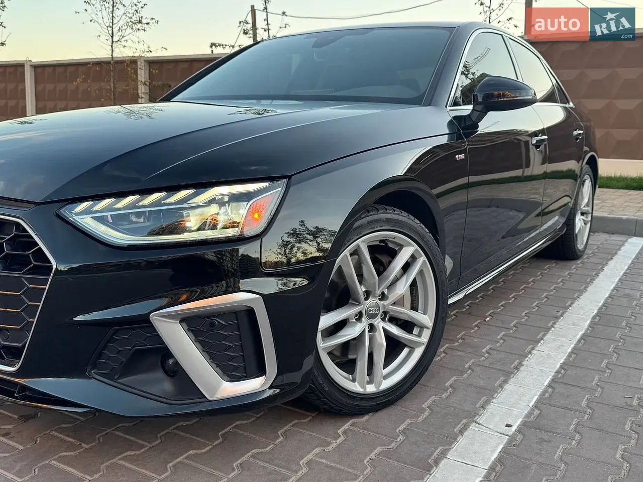 Audi A4 2020 photo 5