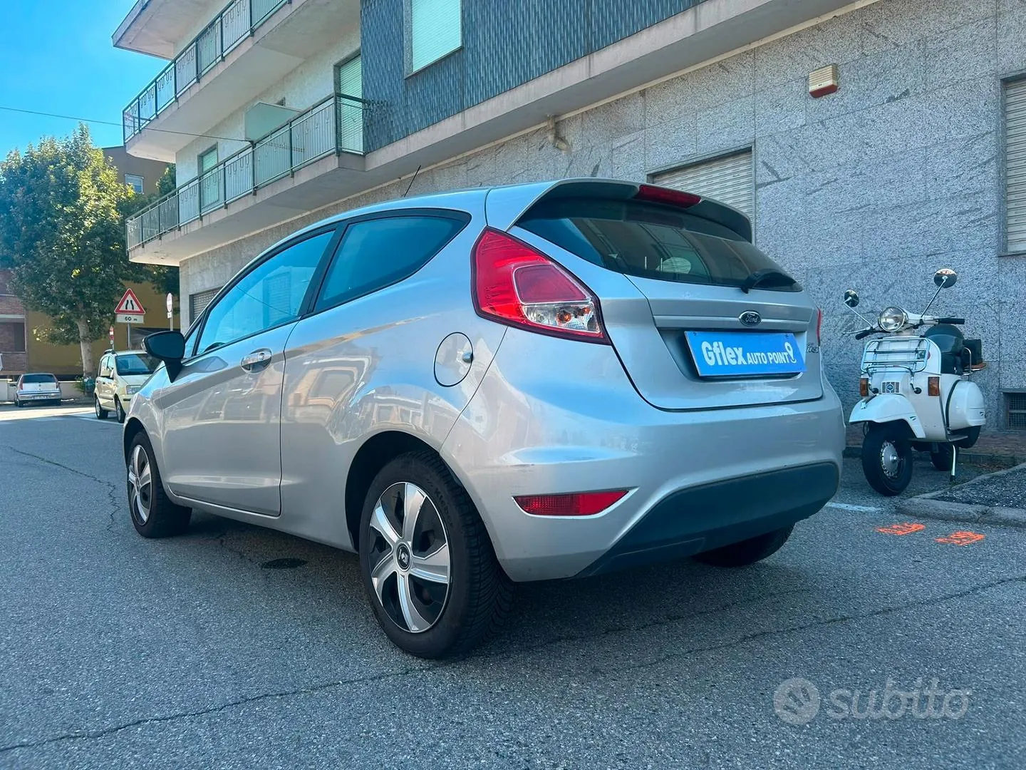 Ford Fiesta 2014 photo 4