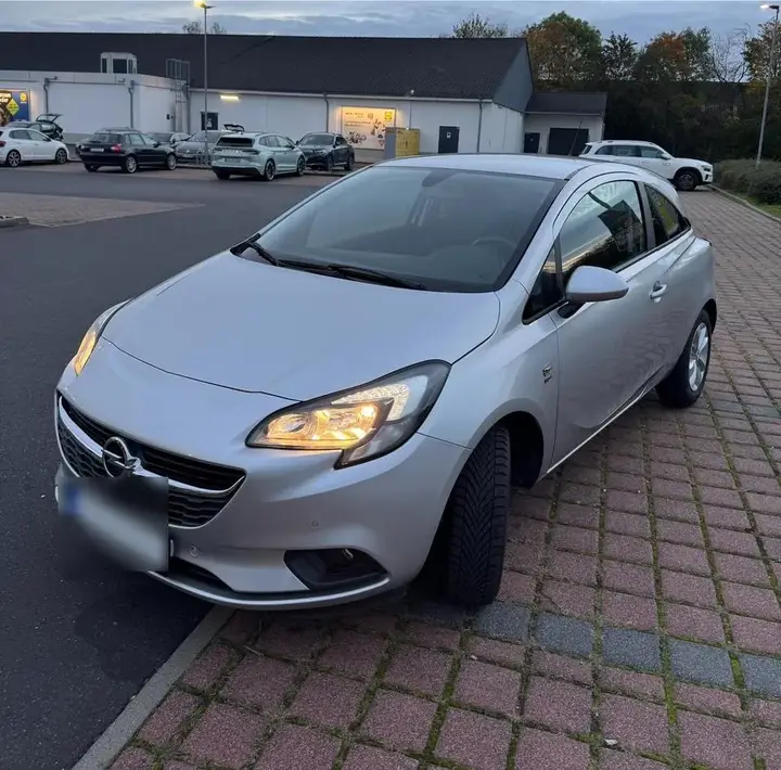 Opel Corsa E