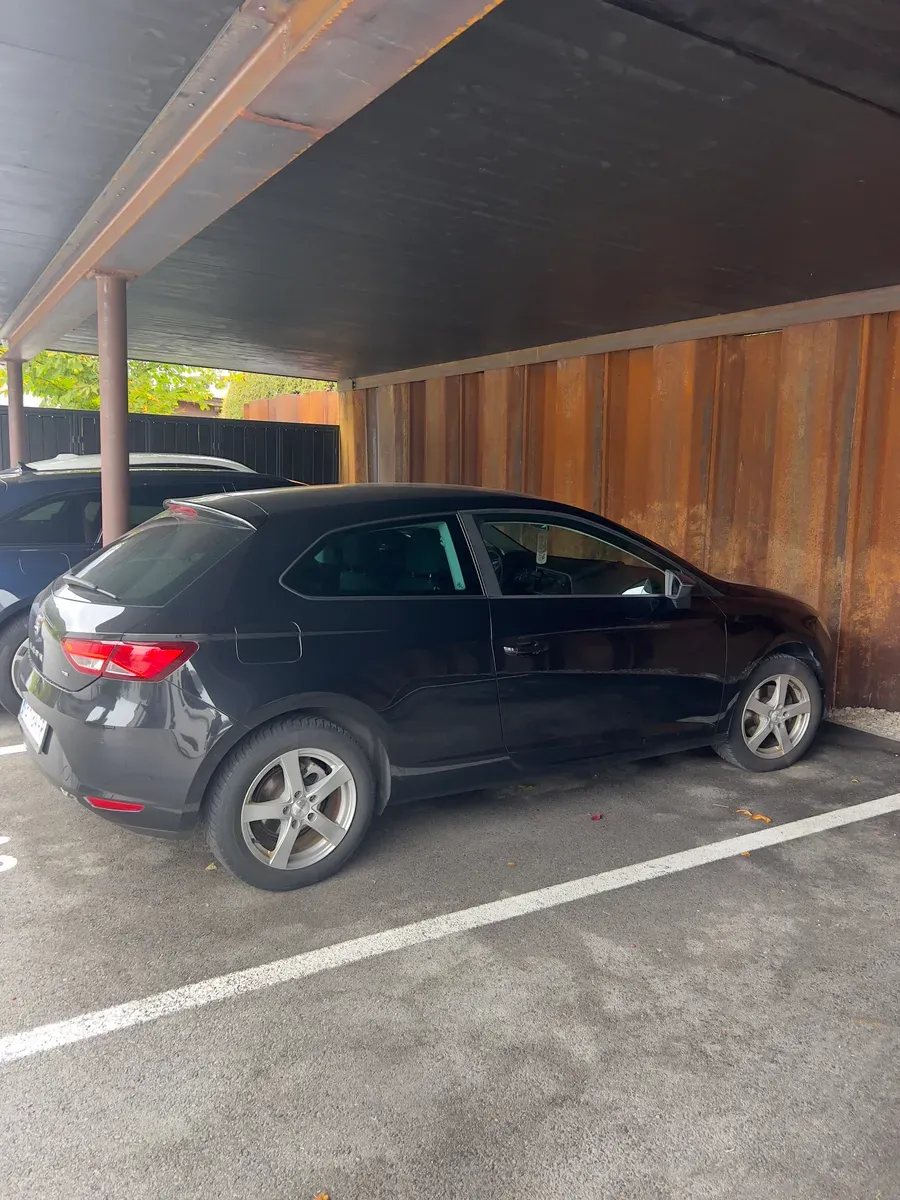 Seat Leon 2013 photo 2