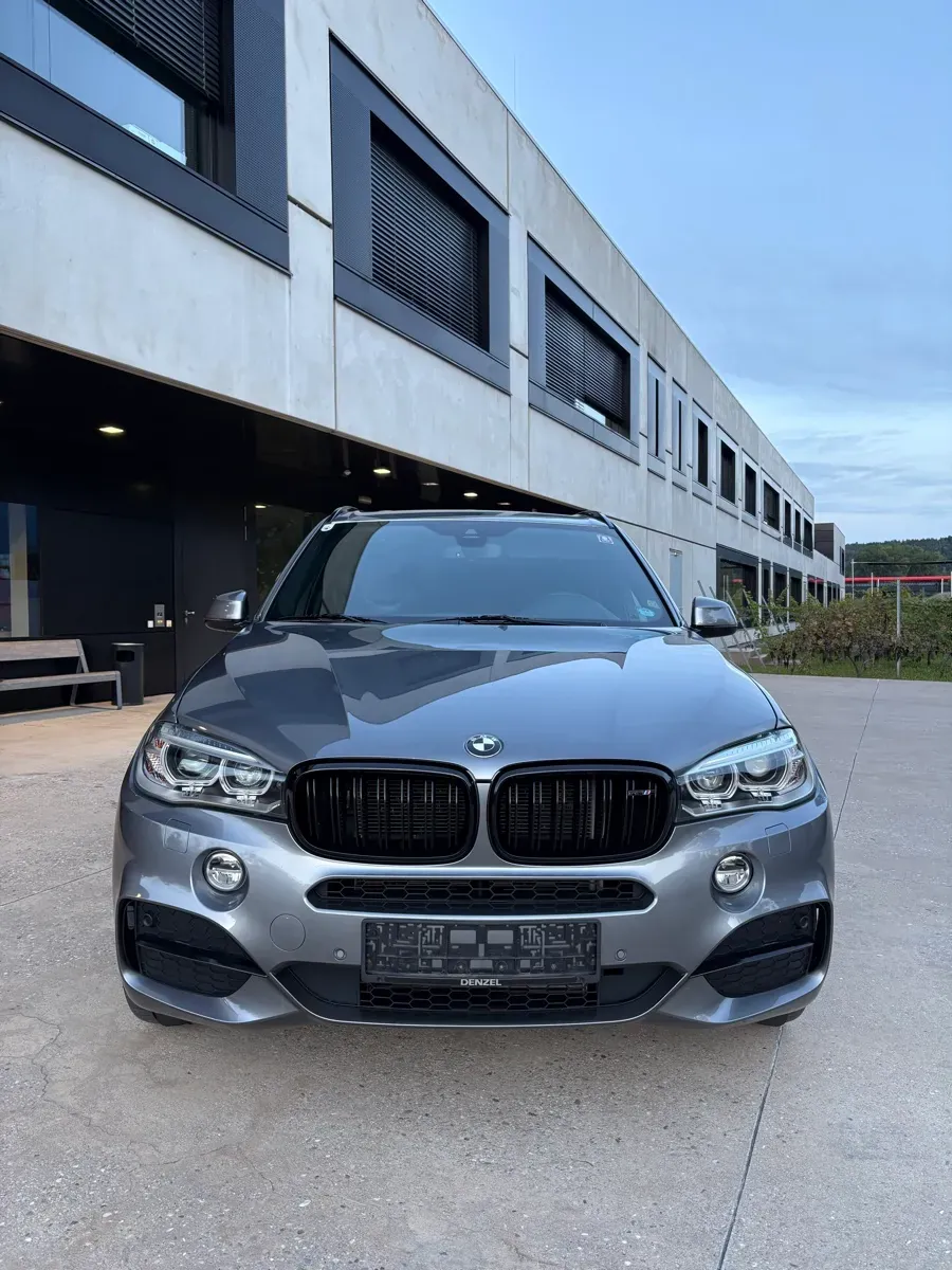 BMW X5 2013 photo 2