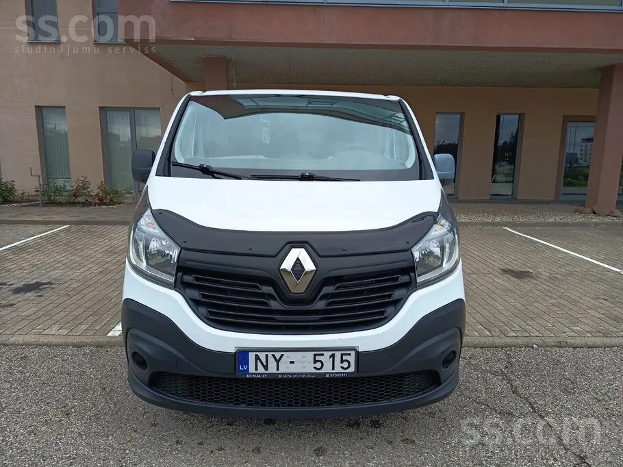 Renault Trafic 2015 photo 2
