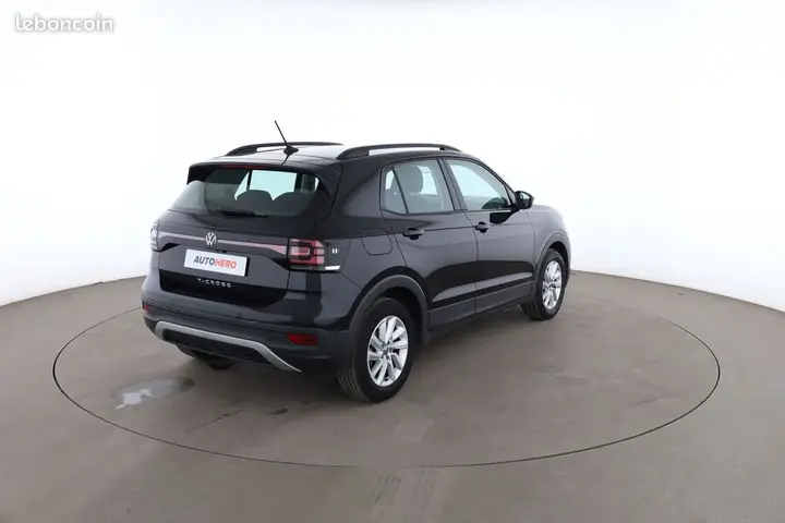 Volkswagen T-Cross 2023 photo 3