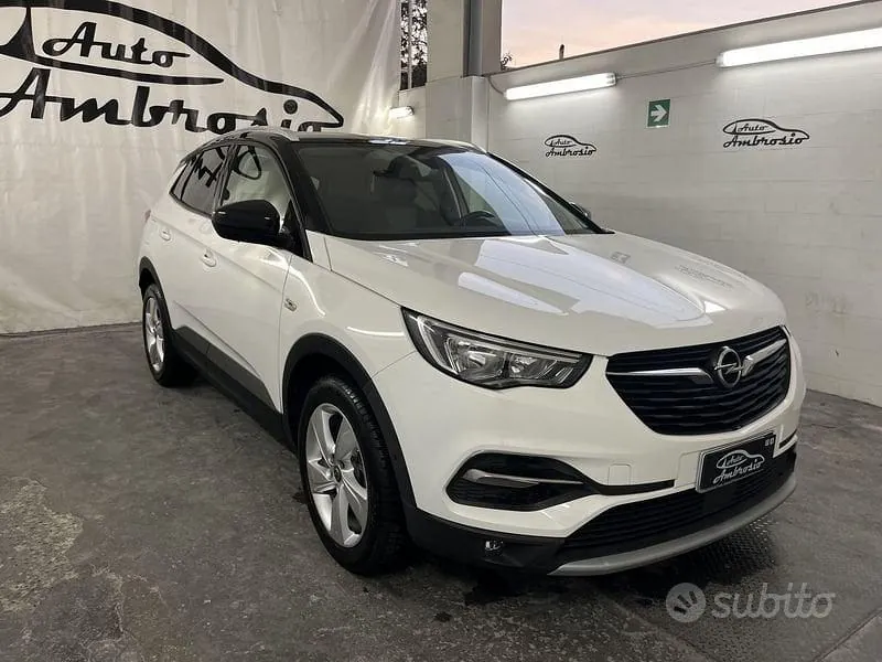 Opel Grandland X 2019 photo 2
