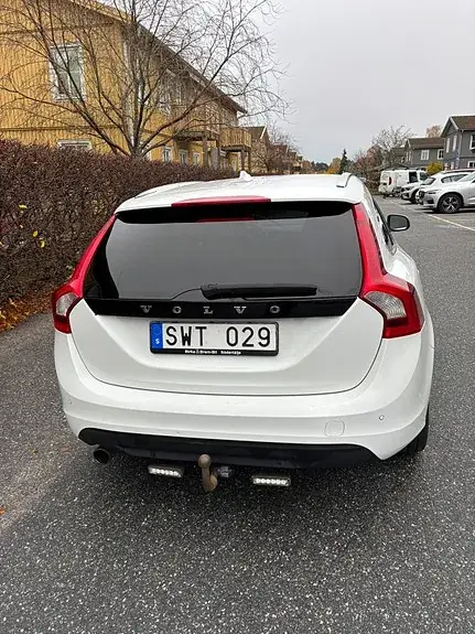 Volvo V60 2012 photo 3