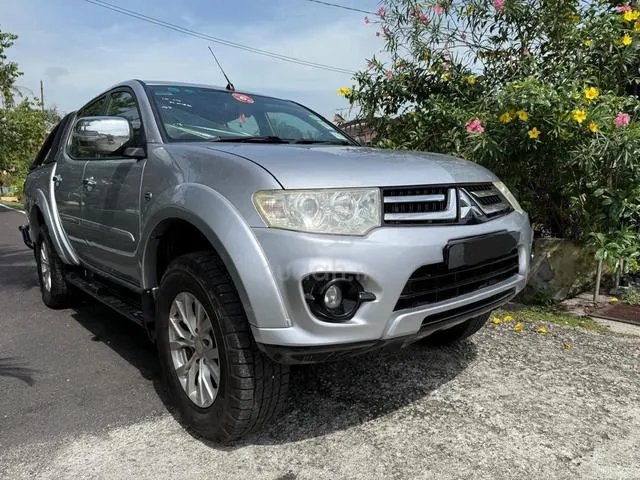 Mitsubishi Triton