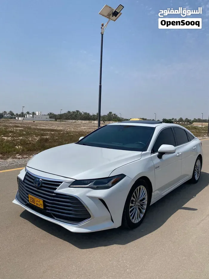 Toyota Avalon 2021 photo 2
