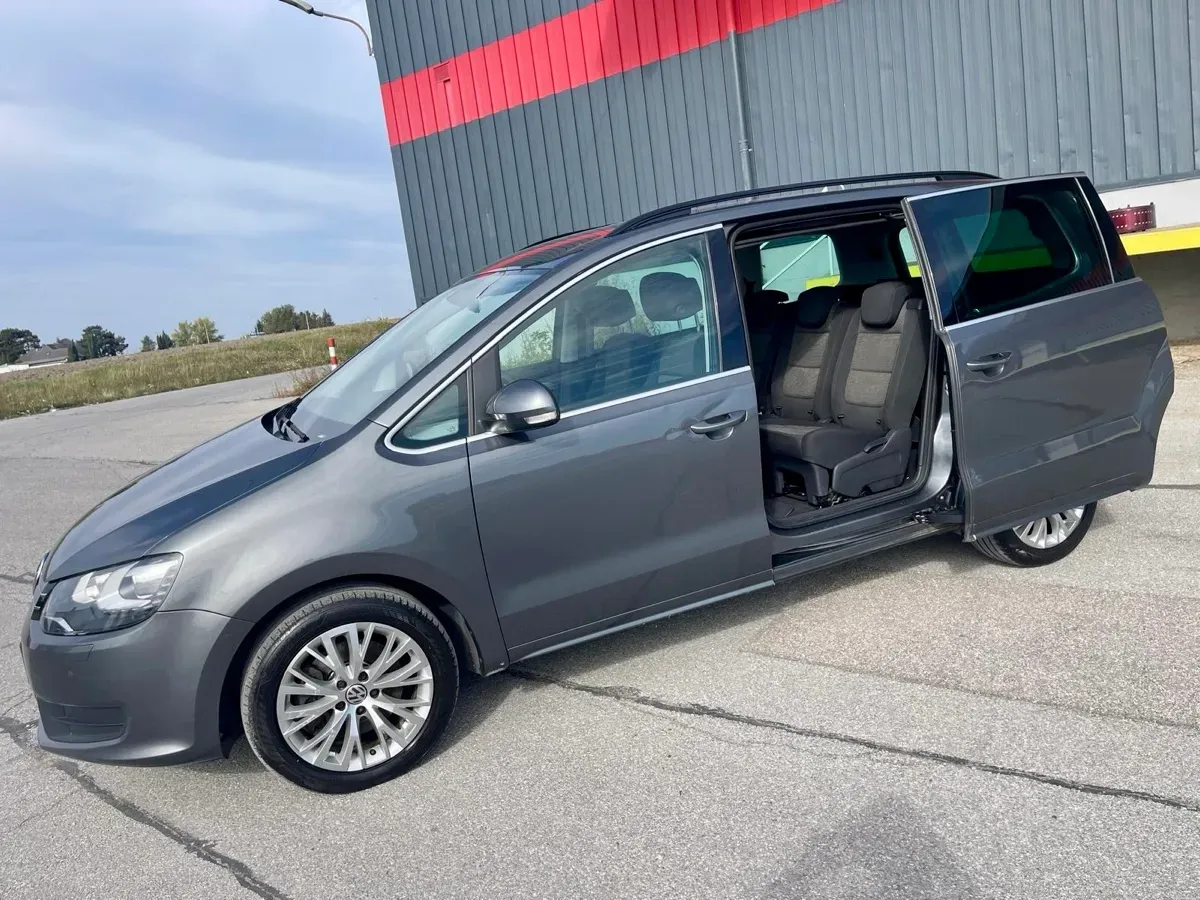 Volkswagen Sharan 2014 photo 2