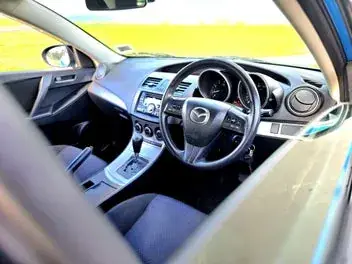 Mazda Axela 2009 photo 3