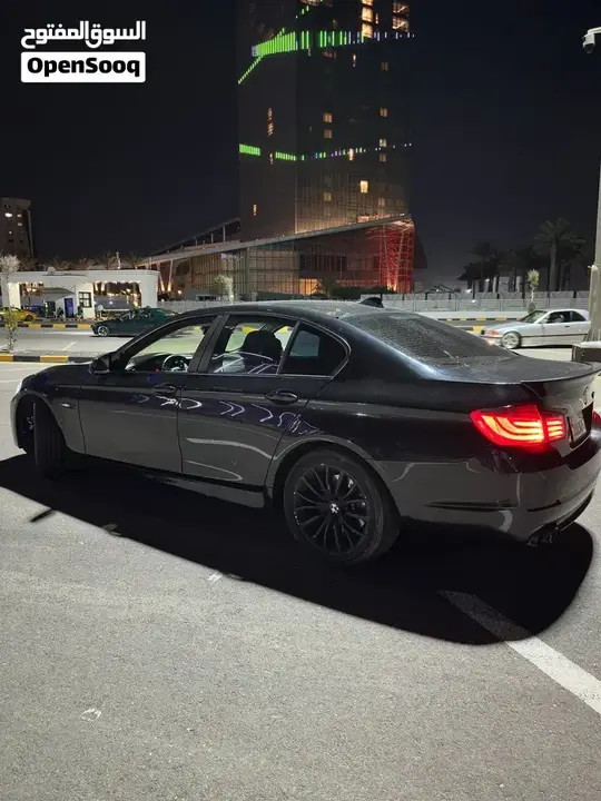 BMW 5 Series 2012 photo 4