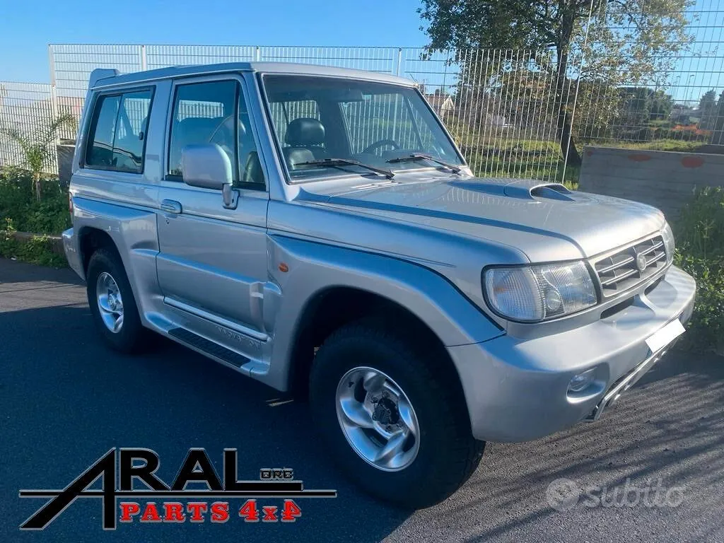 Hyundai Galloper 2003 photo 3