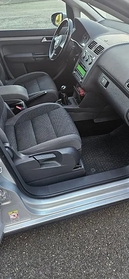 Volkswagen Touran 2014 photo 5