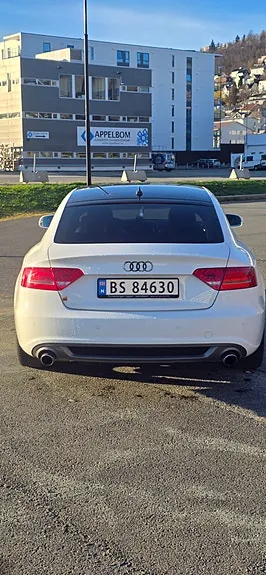 Audi A5 2011 photo 5