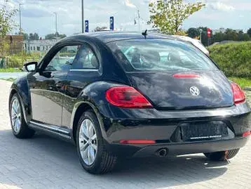 Volkswagen Beetle 2011 photo 2