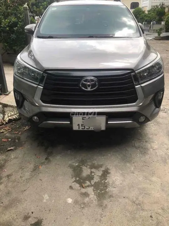 Toyota Innova 2022 photo 2