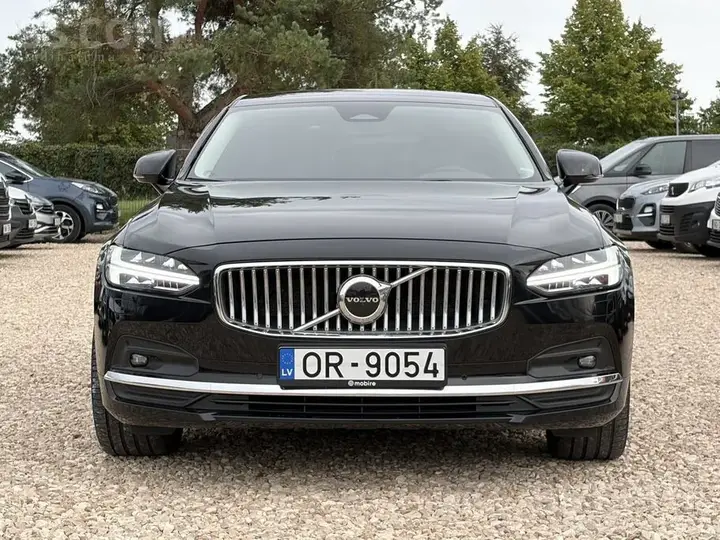 Volvo S90 2023 photo 2