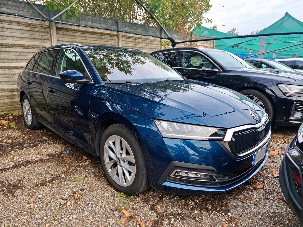 Skoda Octavia 2022 photo 2