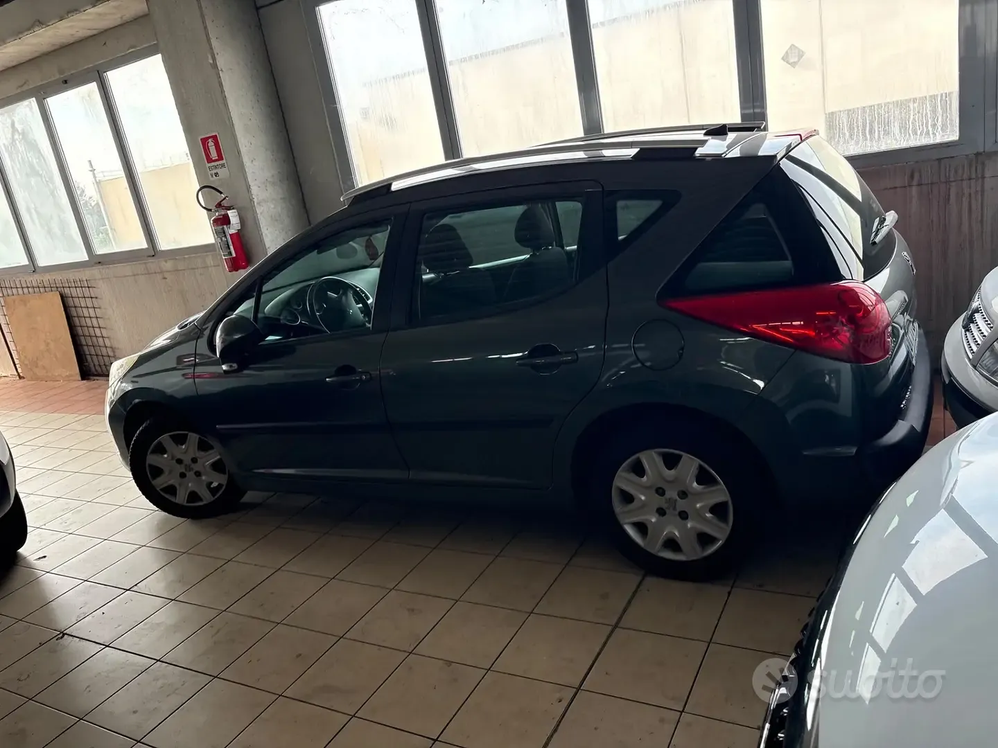 Peugeot 207