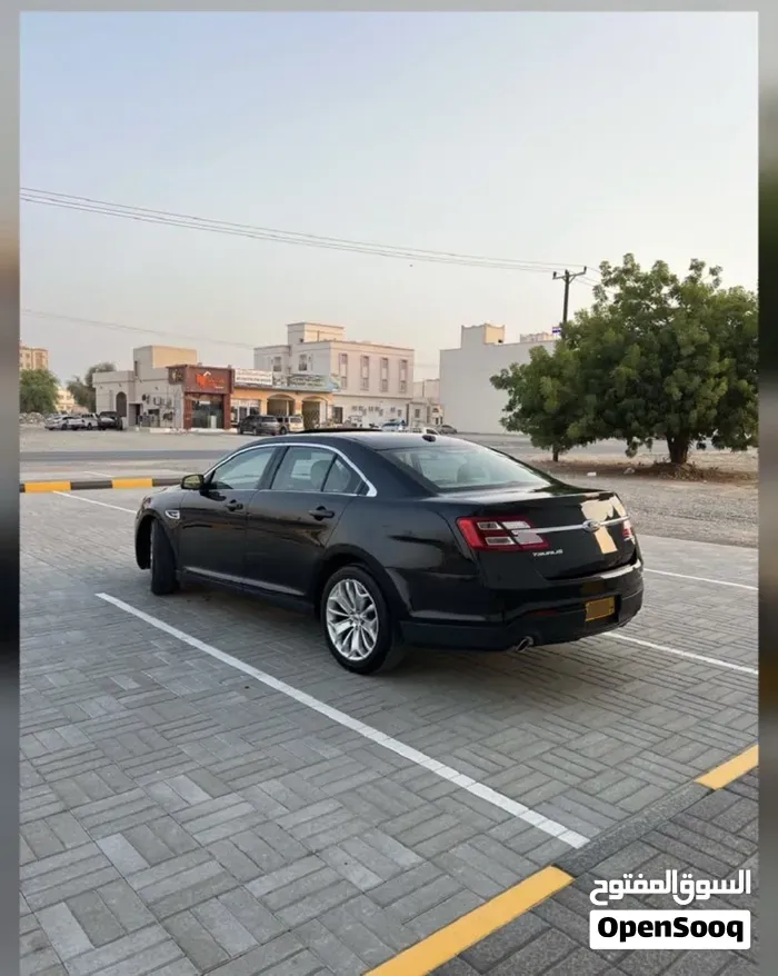 Ford Taurus 2019 photo 3