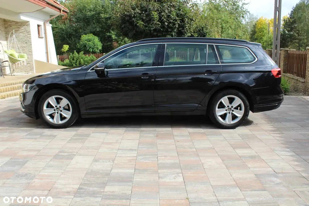 Volkswagen Passat 2021 photo 3