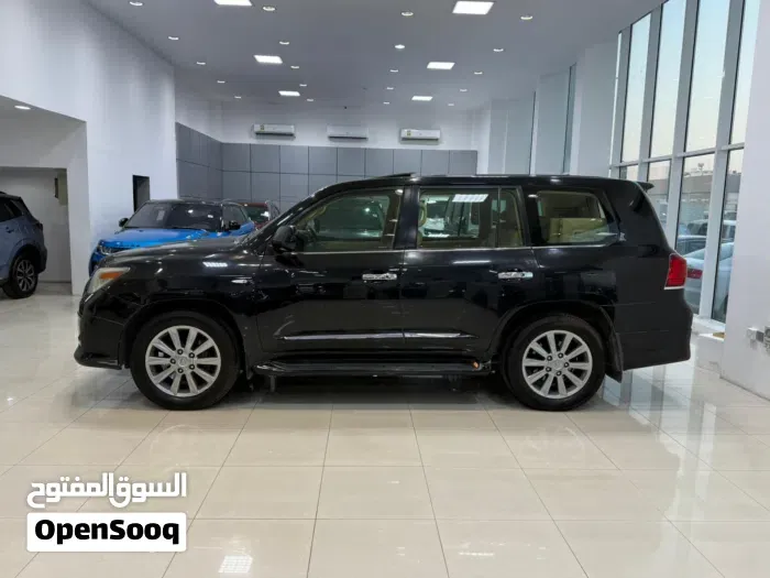 Lexus Lx 2010 photo 3