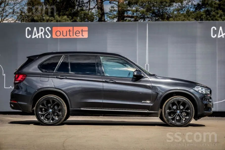BMW X5 2015 photo 4