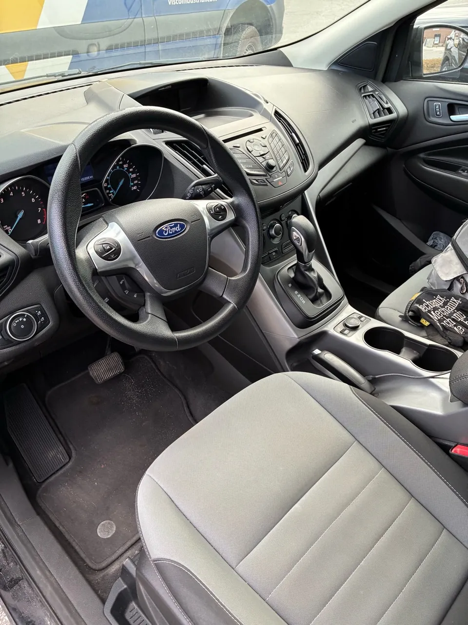 Ford Escape 2015 photo 3