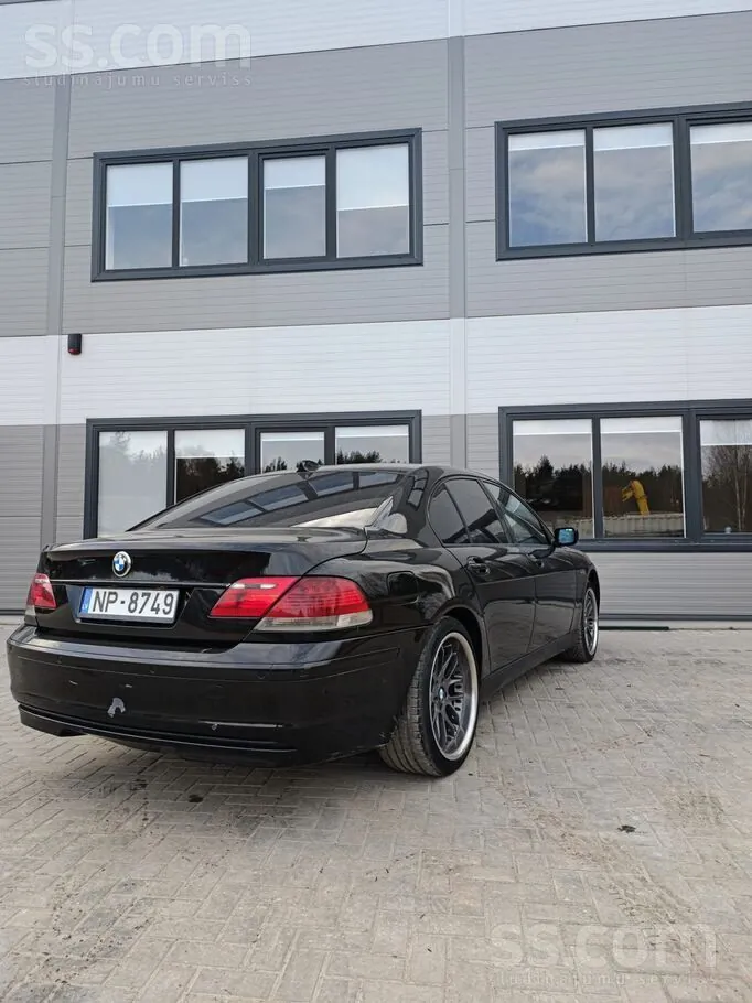 BMW 730D 2005 photo 4