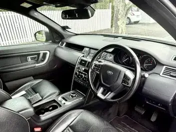 Land Rover Discovery Sport 2019 photo 4