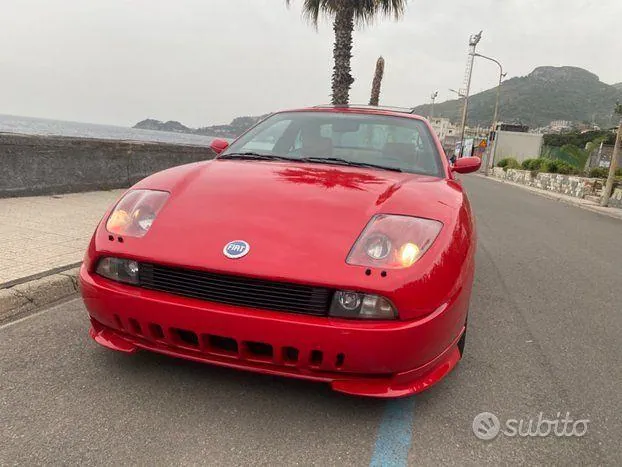 Fiat Coupé 1998 photo 2