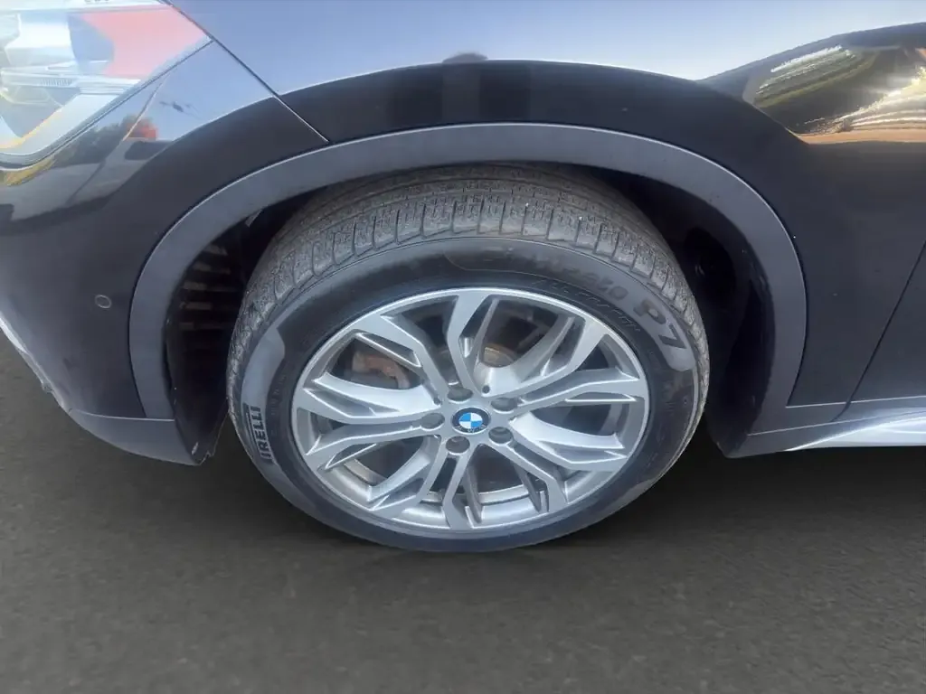 BMW X1 2017 photo 2